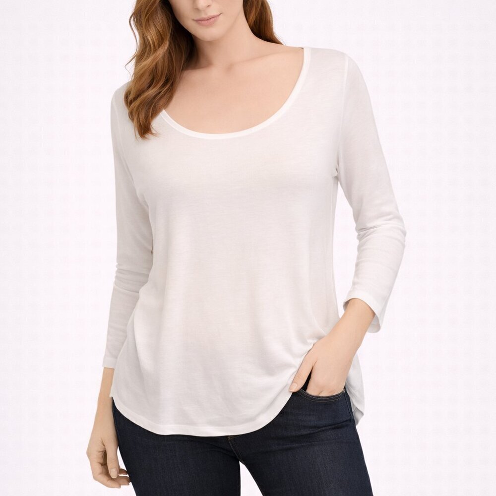 Vince Scoop Neck Top S White Long Sleeve Shirttail Hem Lightweight Blouse